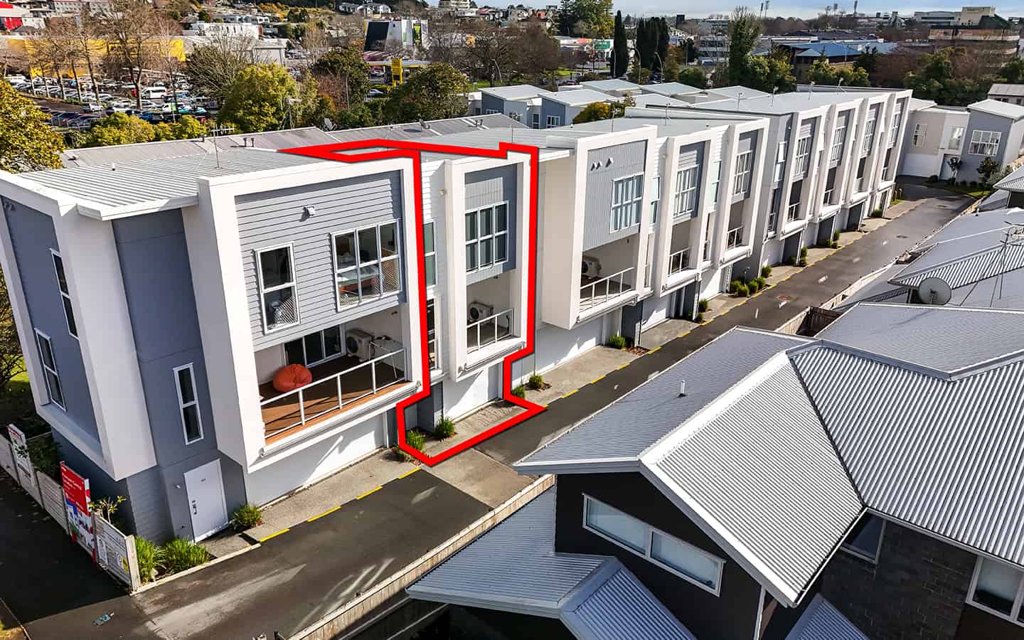 2/4 Palmerston Street